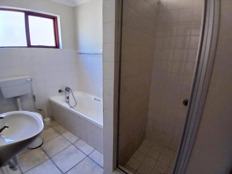 2 Bedroom Property for Sale in Stilbaai Wes Western Cape